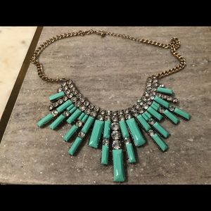 Statement necklace